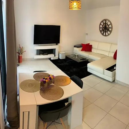 Apartment Disneyland Proche - F2 Cosy & Confort Pontault-Combault
