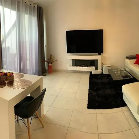 Disneyland Proche - F2 Cosy & Confort Apartment Pontault-Combault